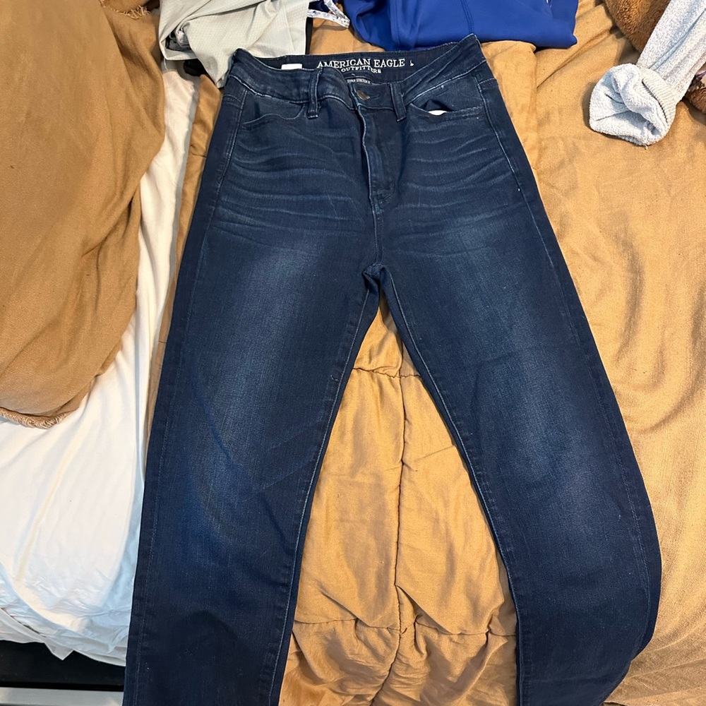 Dark Wash AE Skinny Stretchy Jeans